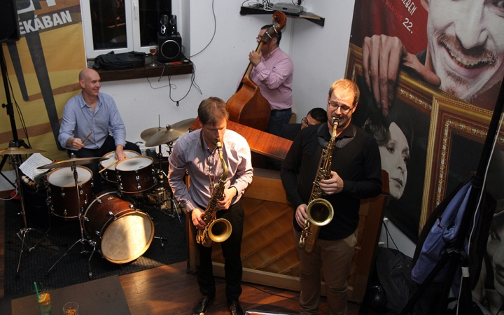 Saxofonok párbaja a Művészben, az eddigi egyik legjobb koncerten - DO-videó
