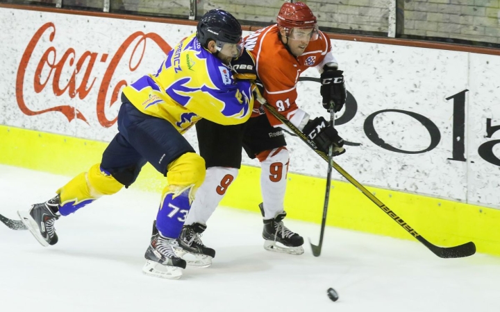 Jégkorong: gólözön és győzelem