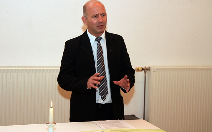 Kultúrák ütközése - Előadás az Evangélikus templomban