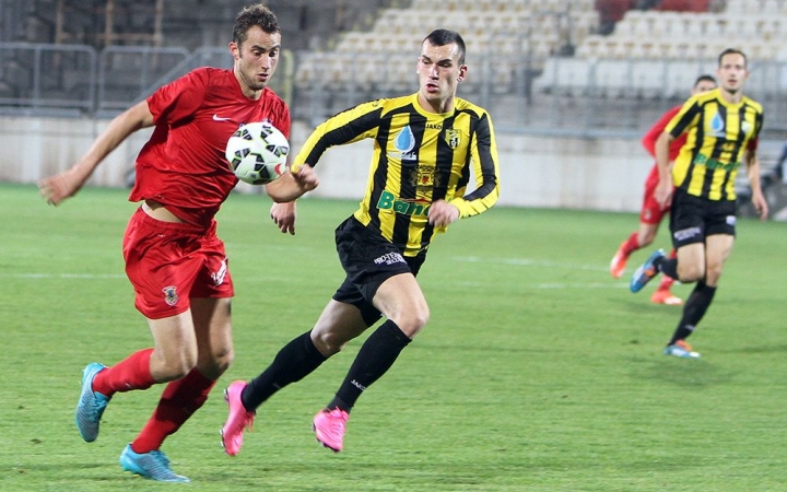 Eppel Márton letette a terhet