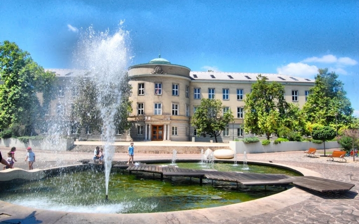 Dunaújvárosi Főiskola - Fontos lépés az egyetemmé válás útján