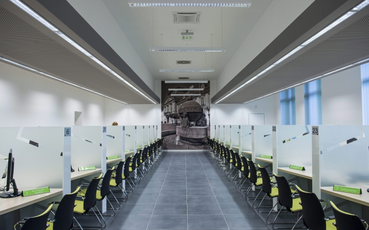 Székesfehérvár - Átadták a Dunántúl legnagyobb kormányablakát 