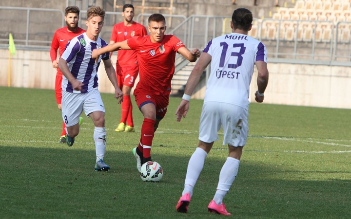 Labdarúgás: döntetlen az UTE ellen