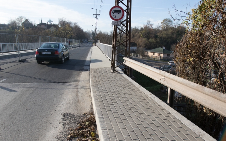 Elkészültek a szakemberek a Százlábú híd felújításával