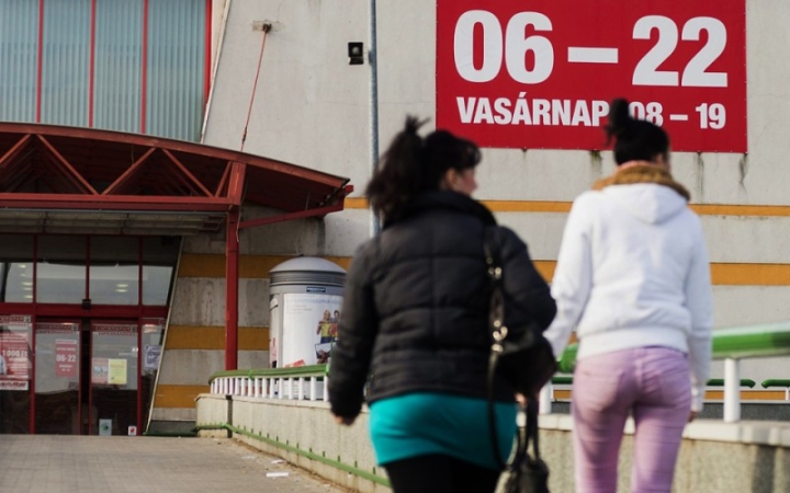 Szabad a vásár - Minden üzlet nyitva tarthat az elkövetkező négy vasárnapon