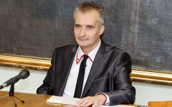 Karácsonyi pénz a nyugdíjasoknak