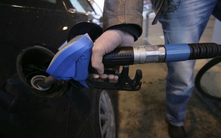 Öt forinttal lett olcsóbb a gázolaj