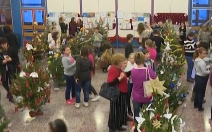 Fenyőfadíszítő verseny 