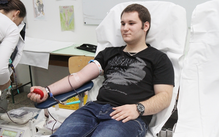 Véradás: a héten kétszer is