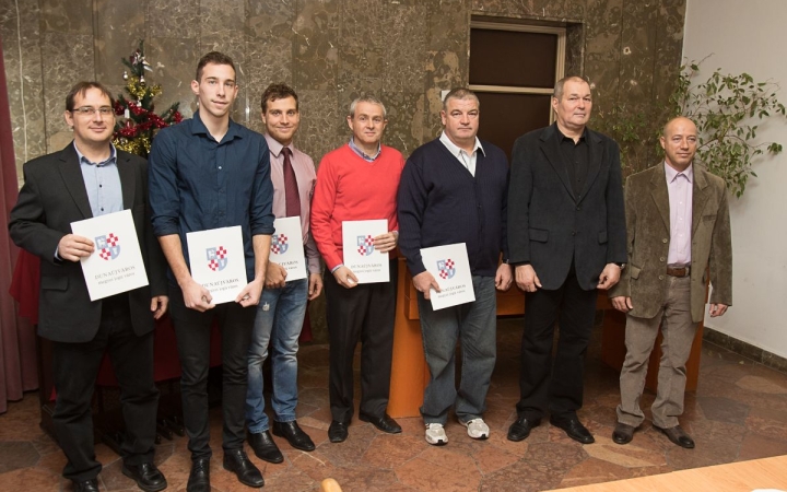 Sikeres sportolókat jutalmaztak