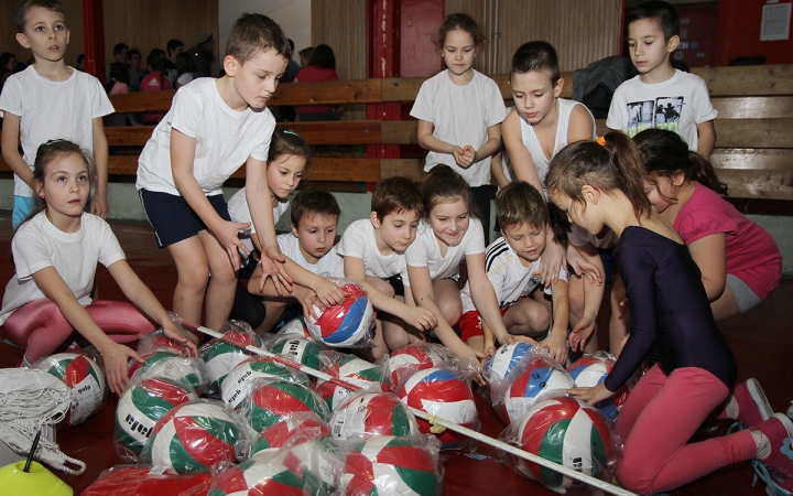 Megérkeztek a sportfelszerelések!