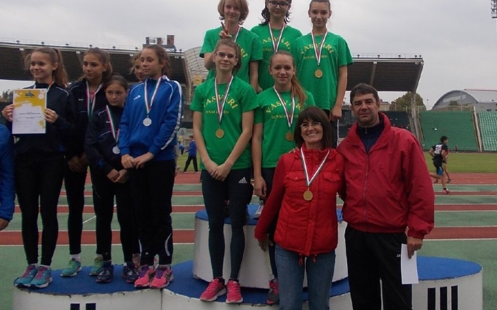 Atlétika: első hely a csapatbajnokságról