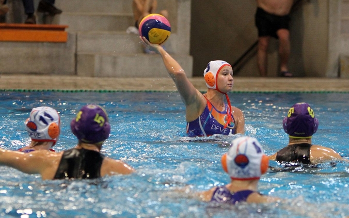 Vízilabda: rangadó a javából!