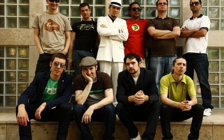 Holnap PASO és Penetele Ska a Galériában