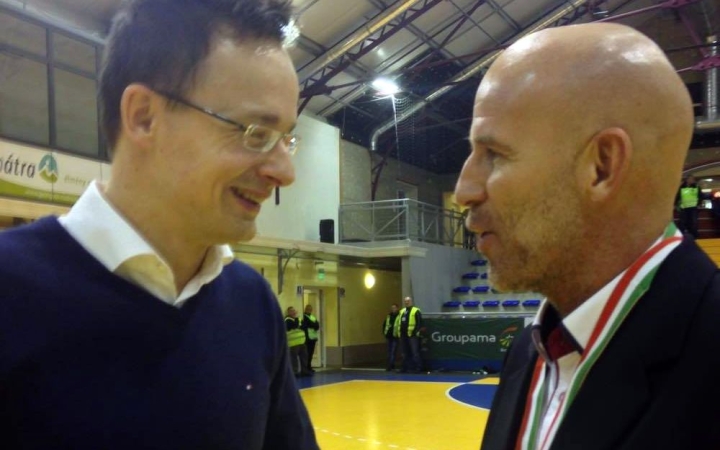 Futsal: Szijjártó Péter is elismerte a Dunaferr teljesítményét