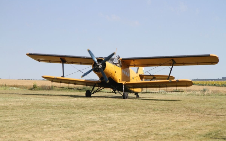 Repülő parádé a IV. Baracs-Kisapostag Repülőnapon!