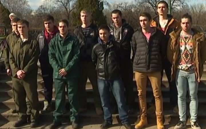 A szakma legjobbjai - Tizenkét ügyes ember