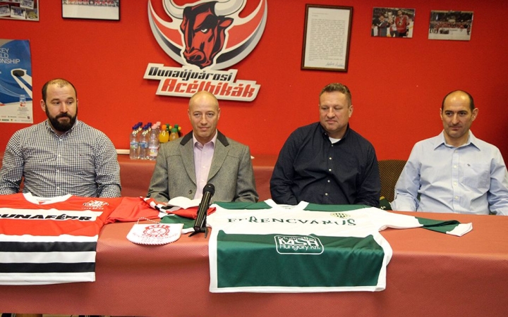 Jubileum és hokiünnep a jégpályán