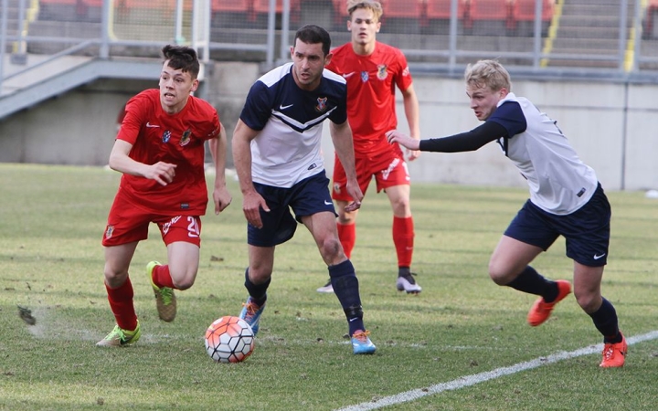 Labdarúgás: újra hazai pályán a DPASE