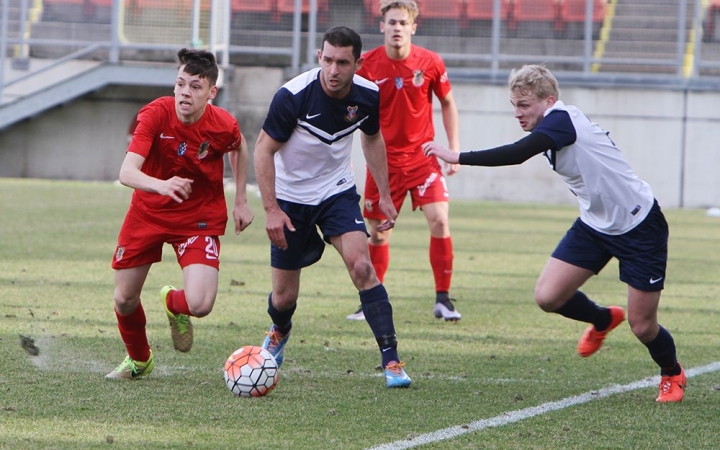 Labdarúgás: újra hazai pályán a DPASE