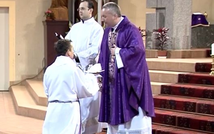 Ilyen szertartás még nem volt a városban