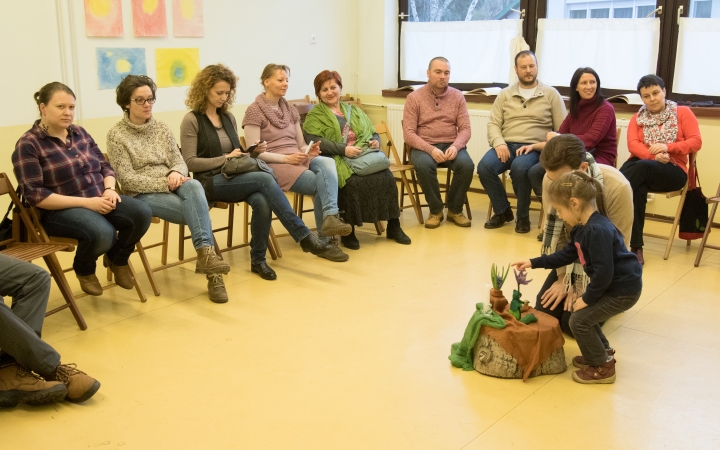 Szülő-tanár találkozó a Waldorf iskolában