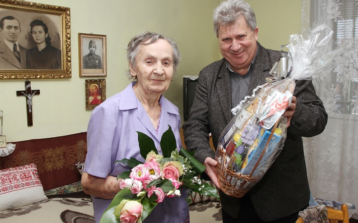 Két köszöntés egy napra