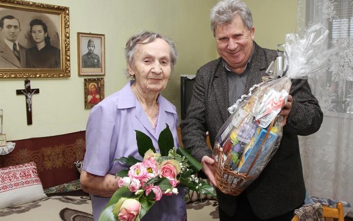 Két köszöntés egy napra