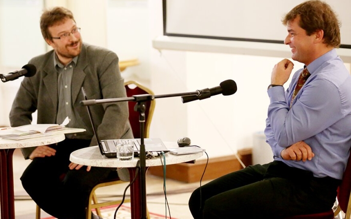 Beszélgetés Bánkövi Gyulával