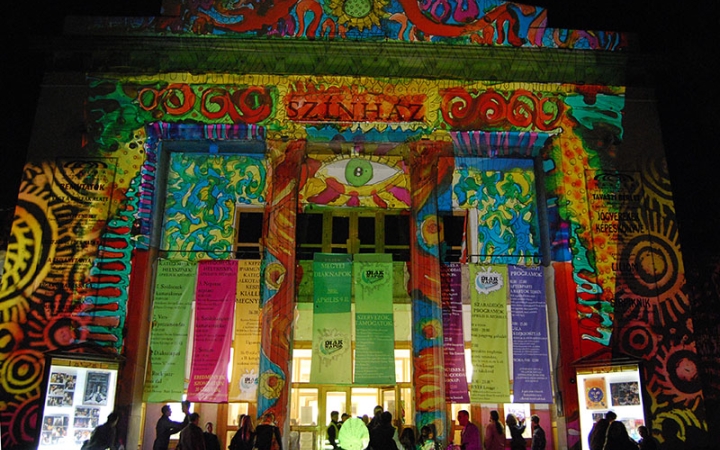 Megfesteni az éjszakát