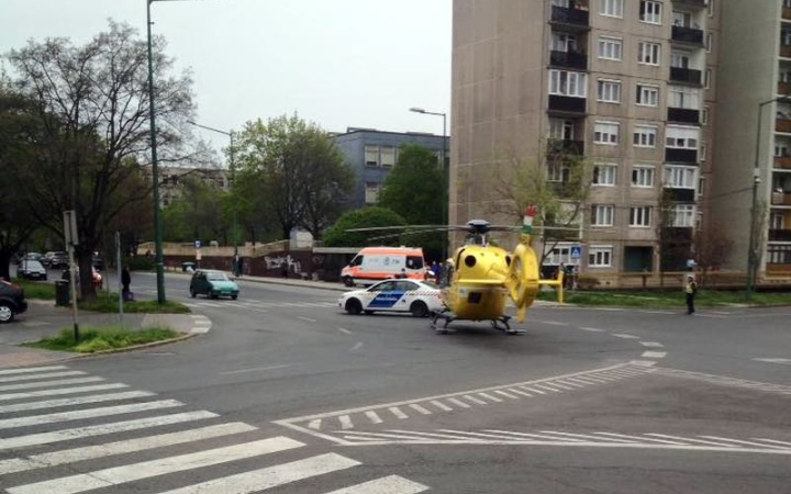 Ismét mentőhelikopter szállt le a Római városrészben