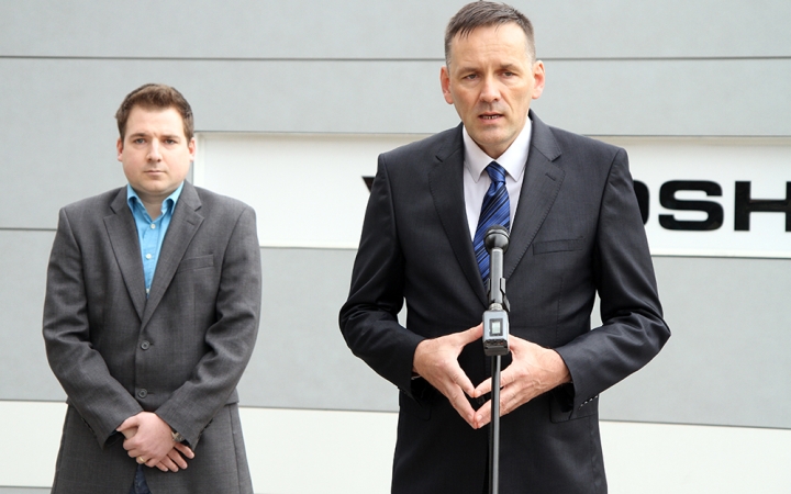 Kérdőívvel tudakozódik a Jobbik