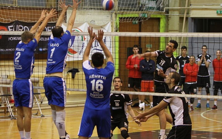 Röplabda: itthon tartott pontok