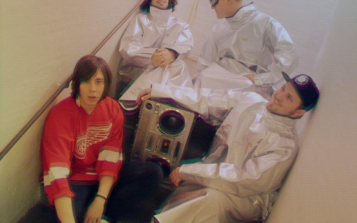 Svéd specialitás a Kaptárban a Kid Galahaddel