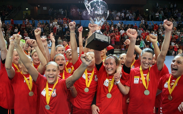 Aranylányok arany napja - Dupla galéria