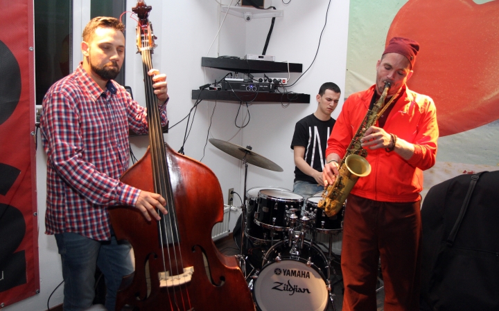 DO-videó - Tóth Viktor Tercett a Művészben