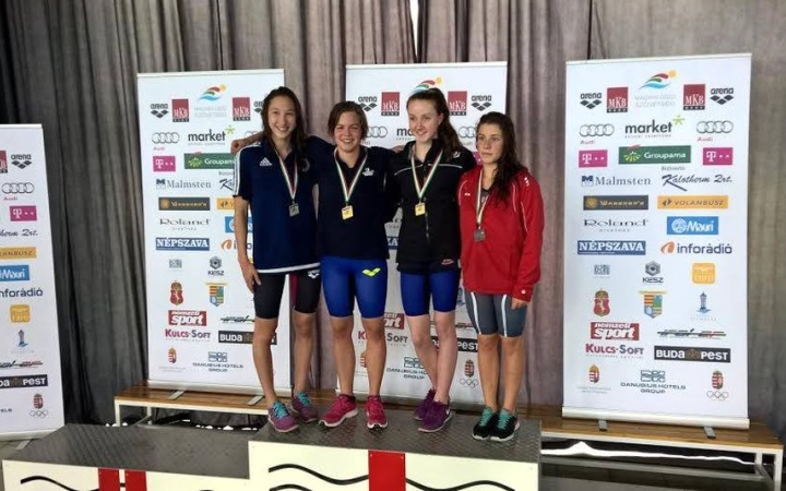 Úszás: bronzérem a zárónapon