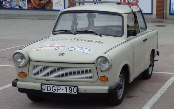Trabant-kaland a kempingben