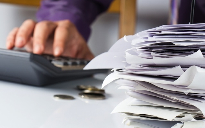 Újra az eladósodás réme fenyegeti a lakosságot?