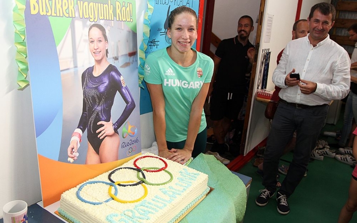 Örömkönnyek közt érkezett haza Kovács Zsófia!