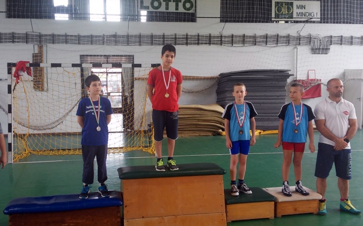 Aranyérem az első versenyen