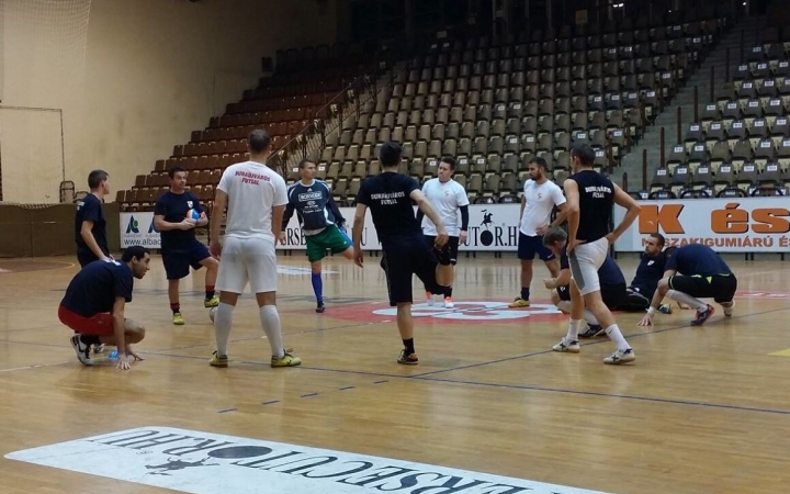 Futsal: elkezdték a felkészülést