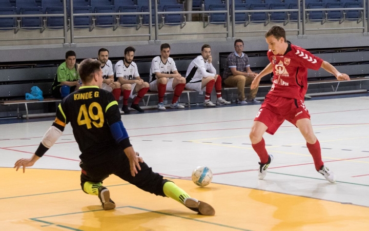 Fölényes siker az edzőmeccsen