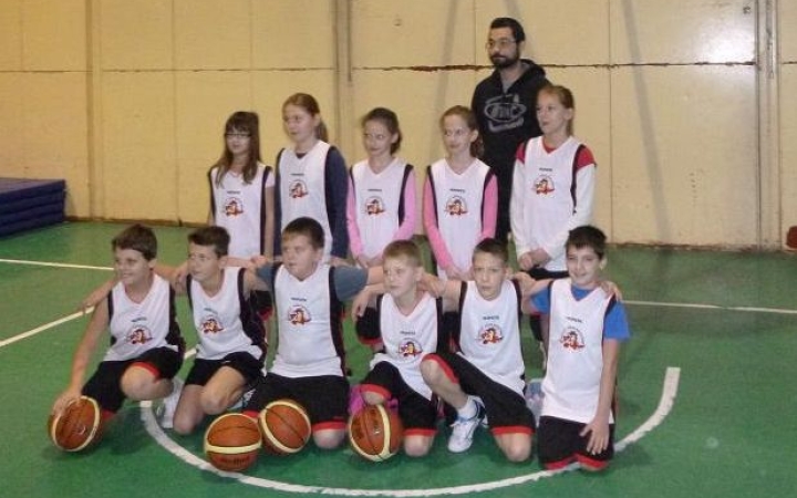 Kosárlabda: kenguruk a gimiben