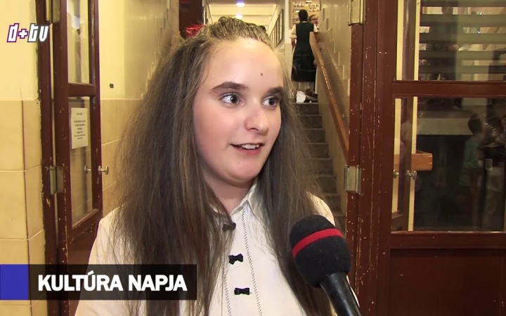 Embedded thumbnail for D+ Híradó - Ételosztás, emléktábla