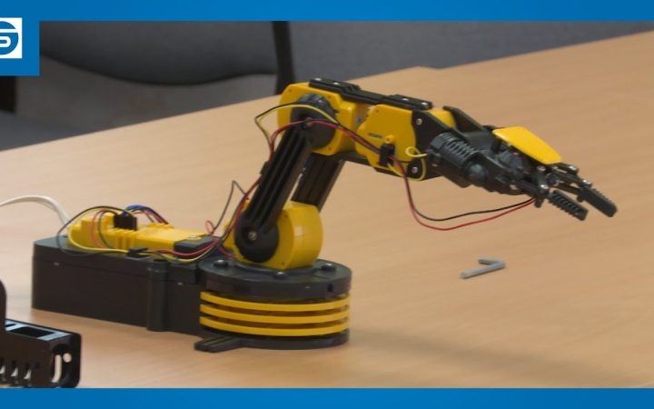 Embedded thumbnail for Két hét alatt két tábor az alkotóműhelyben (galériával)