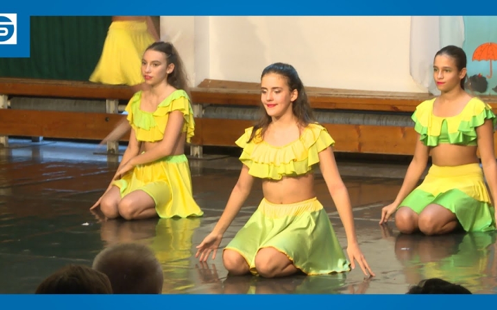 Embedded thumbnail for DSTV: mini gálával csalogattak a Gárdonyiban