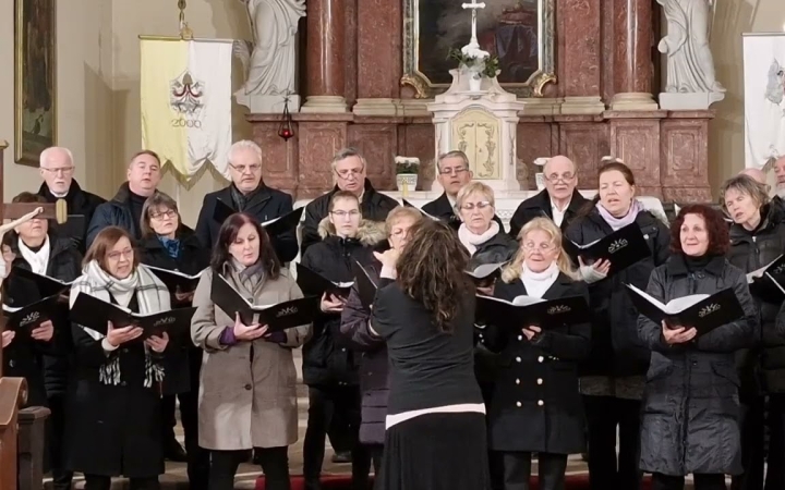 Embedded thumbnail for A Dunaújvárosi Vegyeskar érdemelte a kórustalálkozó díját