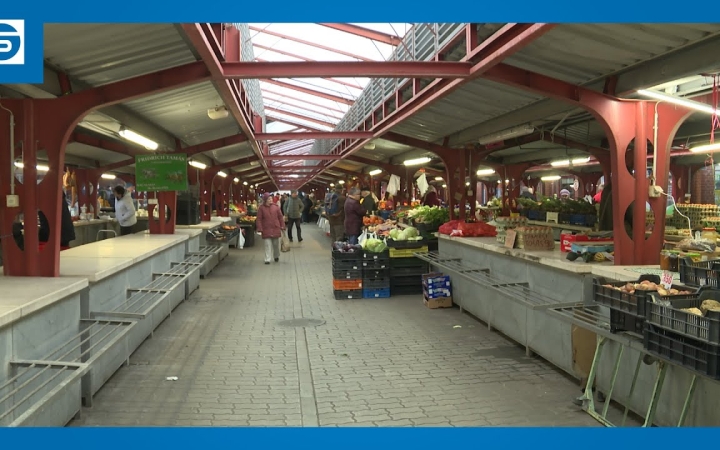 Embedded thumbnail for Elkezdődött a piac tetőszerkezetének felújítása, megszüntetik a beázást