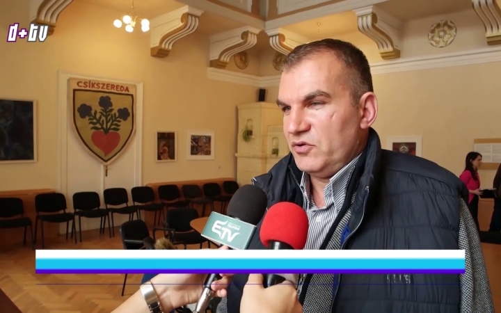 Embedded thumbnail for D+ Híradó - Szemétszedés, hokigála